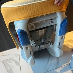 【お値引きご相談ください】Combi チャイルドシートの画像