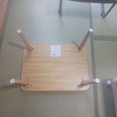 「取引者決定しました」無料　ローテーブル　足は折りたたみ出来ますの画像