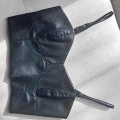 レディースレザートップ
の画像