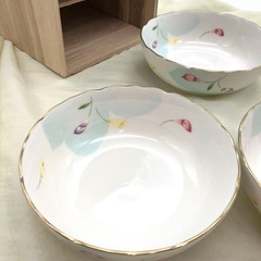 未使用　桂由美　小鉢揃え　非対面取引き可能の画像