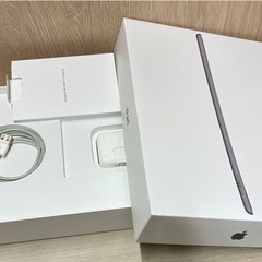 iPad 第7世代 32GB WiFi 良品 バッテリー95% 付属品多数の画像