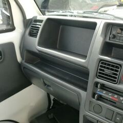 ❑全国自社ローン対応❑       ●平成29年3月登録スズキキャリイKC 4WD の画像