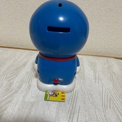 ドラえもん貯金箱の画像