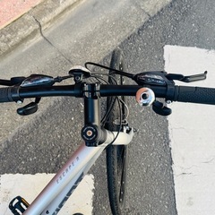 ⭐️美品⭐️GIANT クロスバイクの画像