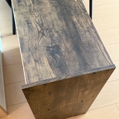 木目調　棚の画像