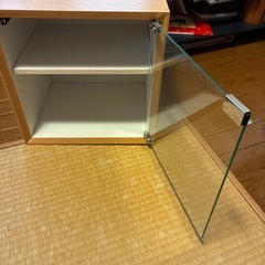 ニトリガラスドアキューブボックスの画像