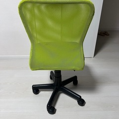 ⭐︎机とデスクチェアセット⭐︎の画像