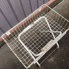 【引き取り限定。置き配。越前市】カゴ車の画像
