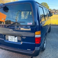 ハイエース10人乗りディーゼルの画像