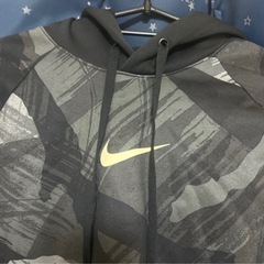 NIKEパーカーMサイズメンズ美品の画像