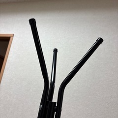スタンドポールラック　帽子、上着掛けの画像