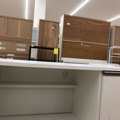 【ジャングルジャングル和歌山店】【Wa3318】レンジ台 ﾎﾜｲﾄ 天板反り有　リユースショップ リサイクルショップ 中古家具 中古家電 中古自転車 古着 冷蔵庫の画像