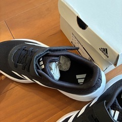 adidas 21cm新品の画像