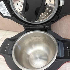 ヘルシオ ホットクック KN-HT99A-R シャープ　SHARPの画像