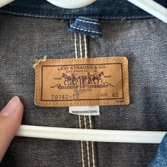 アウターLevi'sの画像