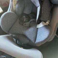 𝐀𝐩𝐫𝐢𝐜𝐚 チャイルドシート 美品 新生児可の画像