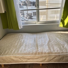 シングルベッドの画像