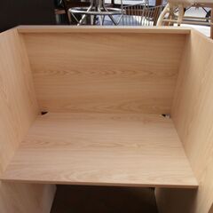 634＃　中古　仕切り付きデスクの画像