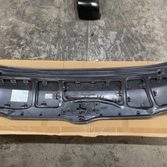 ［交渉中]200系ハイエース　ボンネットの画像