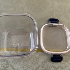 ②タッパーの画像