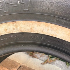 ホワイトリボンタイヤ　14インチ　185/75R14の画像