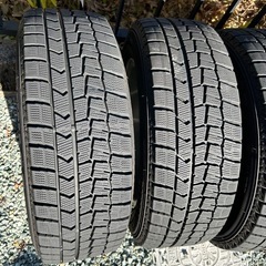 スタッドレスタイヤ　アルミホイール付き　ノア・ヴォクシー ・エスクァイア　　205/60R16の画像