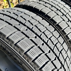 スタッドレスタイヤ　アルミホイール付き　ノア・ヴォクシー ・エスクァイア　　205/60R16の画像