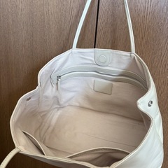 韓国購入 本革トートバッグの画像