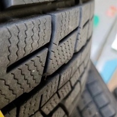 スタッドレスタイヤ(タイヤのみ) 4本 225/60/Ｒ17の画像