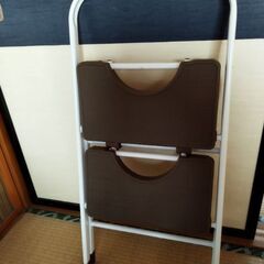 折りたたみ式踏み台の画像