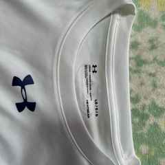 岸本選手直筆サイン入りTシャツの画像