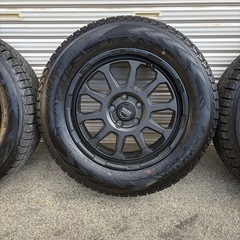 スタットレスタイヤ、ホイール4セットの画像