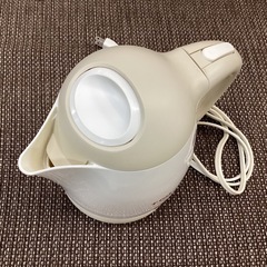 万代店　T-fal ティファール 電気ケトル　Viesse+ 1Lの画像