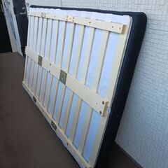 配達可!!美品♪セミダブルベッド 脚付きマットレスの画像