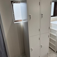 ロッカー　鍵付き　オフィス　美品の画像
