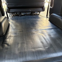 ハイエース  CFカーゴマット 1.8mm厚 グレー木目柄 ミドルタイプ(2.5m)　1型 〜 現行対応！ 【ユーアイビークル】の画像