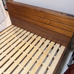 ダブルベッド　フレームの画像