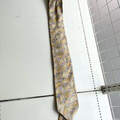 【ドリーム池田店】△折れジワ有△マイケルヴァレンティノ　ネクタイ/ベージュ　IKW-250の画像
