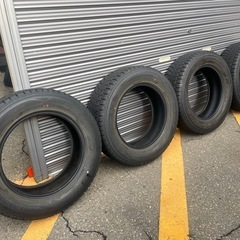 ◆バリ溝/スタッドレスタイヤ/225/65R17/2020年製4本セット◆の画像