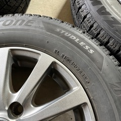 145/80R13のスタッドレスタイヤとアルミホイールセット。の画像