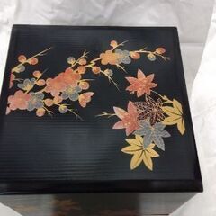 4寸　三段重　梅紅葉の画像