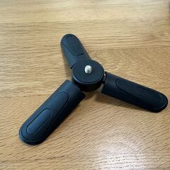  Insta360 X5 8K エッシェンシャルバンドル おまけ三脚つきの画像