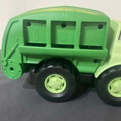 ゴミ収集車の画像