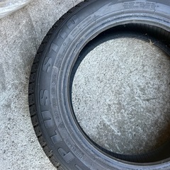 スタッドレスタイヤの画像