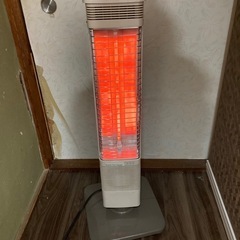 ナショナル　クオーツファンヒータ　電気ストーブ　たて型　首振りの画像