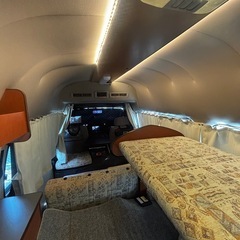 キャンピングカー　東和モータース　フェネック　キャラバンの画像