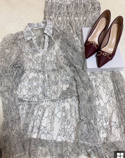 レースシャーリングスキッパーブラウス&スカート　ボルドーパンプスセット