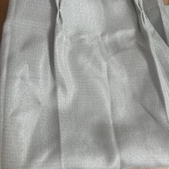 カーテンの画像