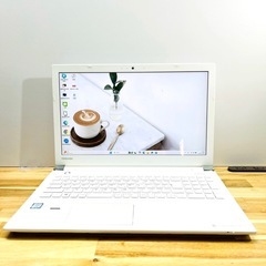 【開店セール✨】美品フルHD✨SSD256GBで爆速！東芝dynabookホワイト 8GB/Windows11 ノートパソコン⭐Blu-ray対応・15.6型大画面・初期設定済みですぐ使える在宅ワーク快適PCの画像
