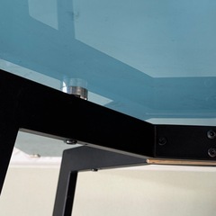 ガラス　ダイニングテーブルの画像